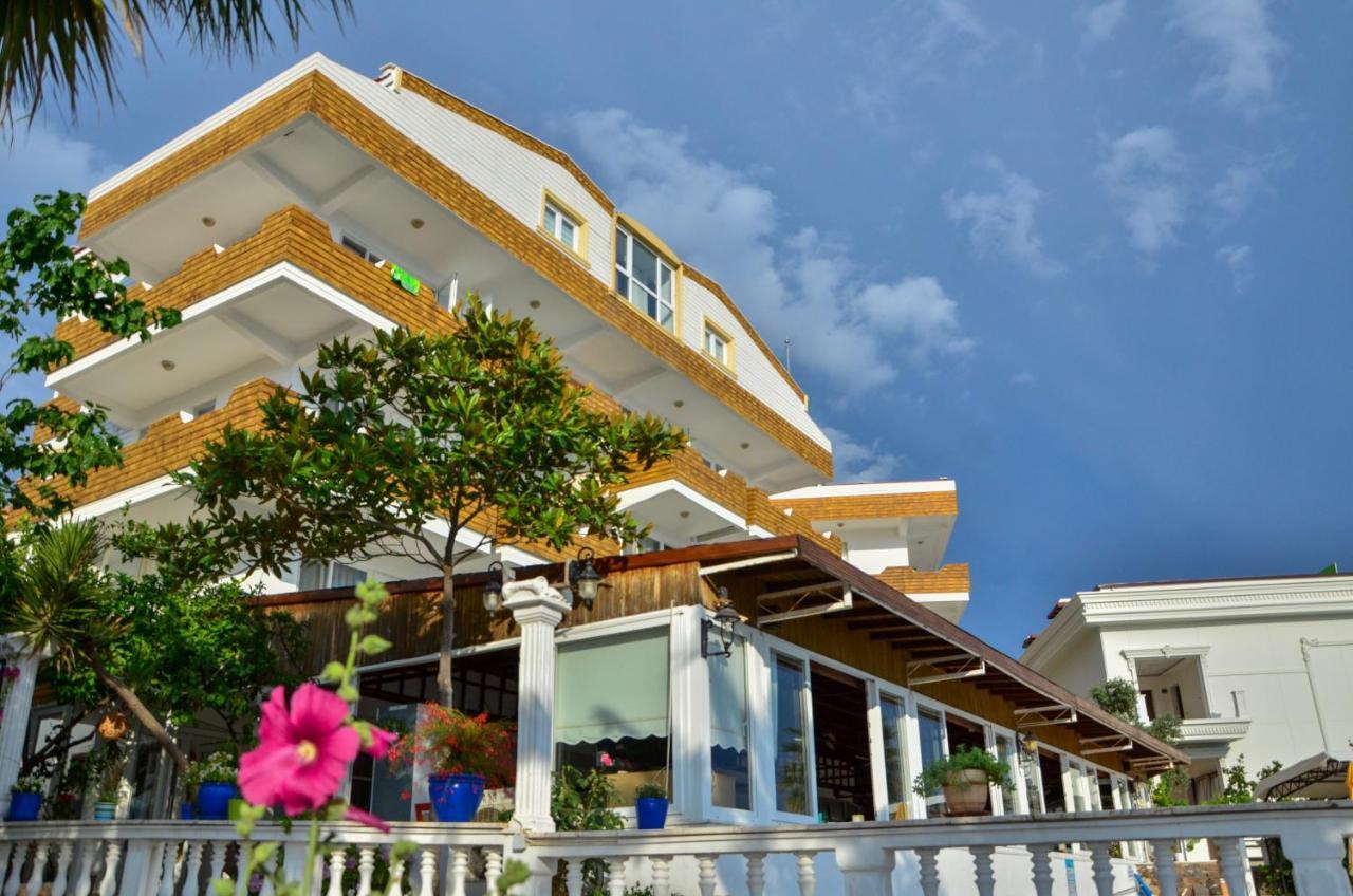 Cunda Panorama Otel Айвалик Екстер'єр фото