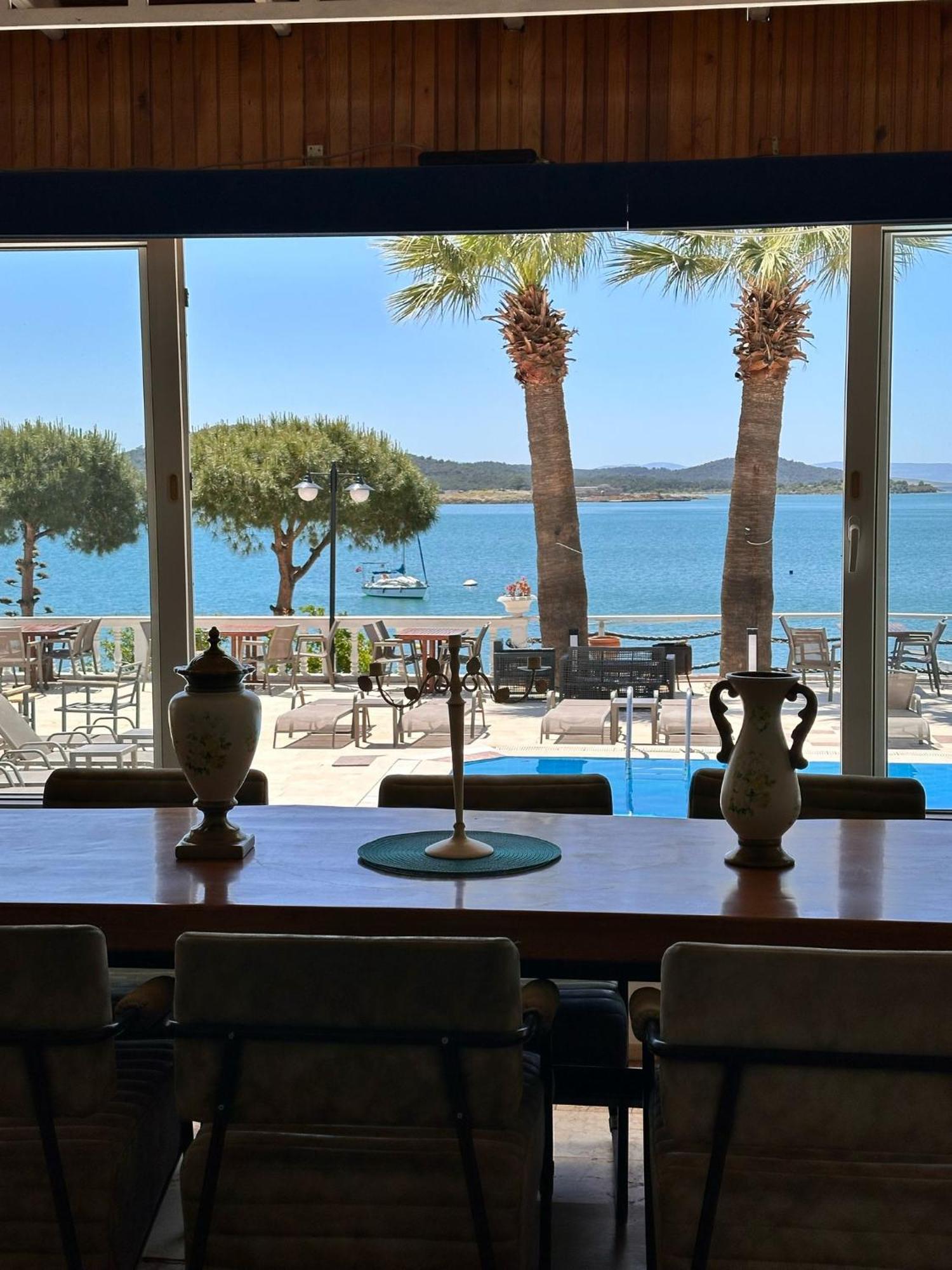 Cunda Panorama Otel Айвалик Екстер'єр фото
