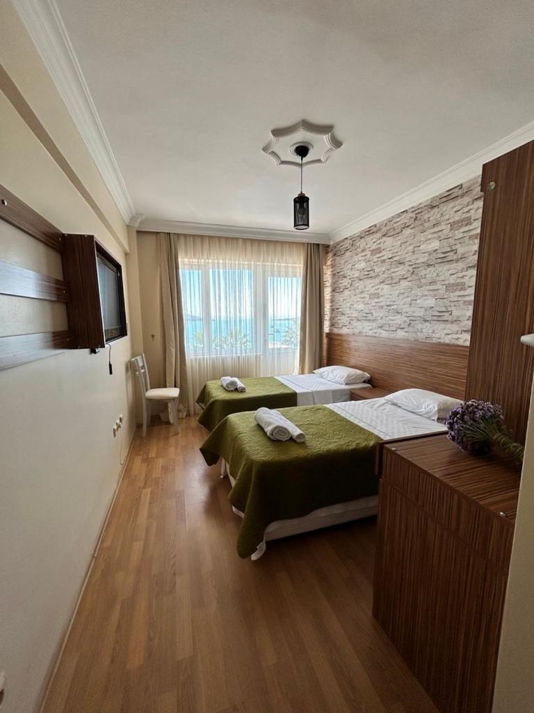 Cunda Panorama Otel Айвалик Екстер'єр фото