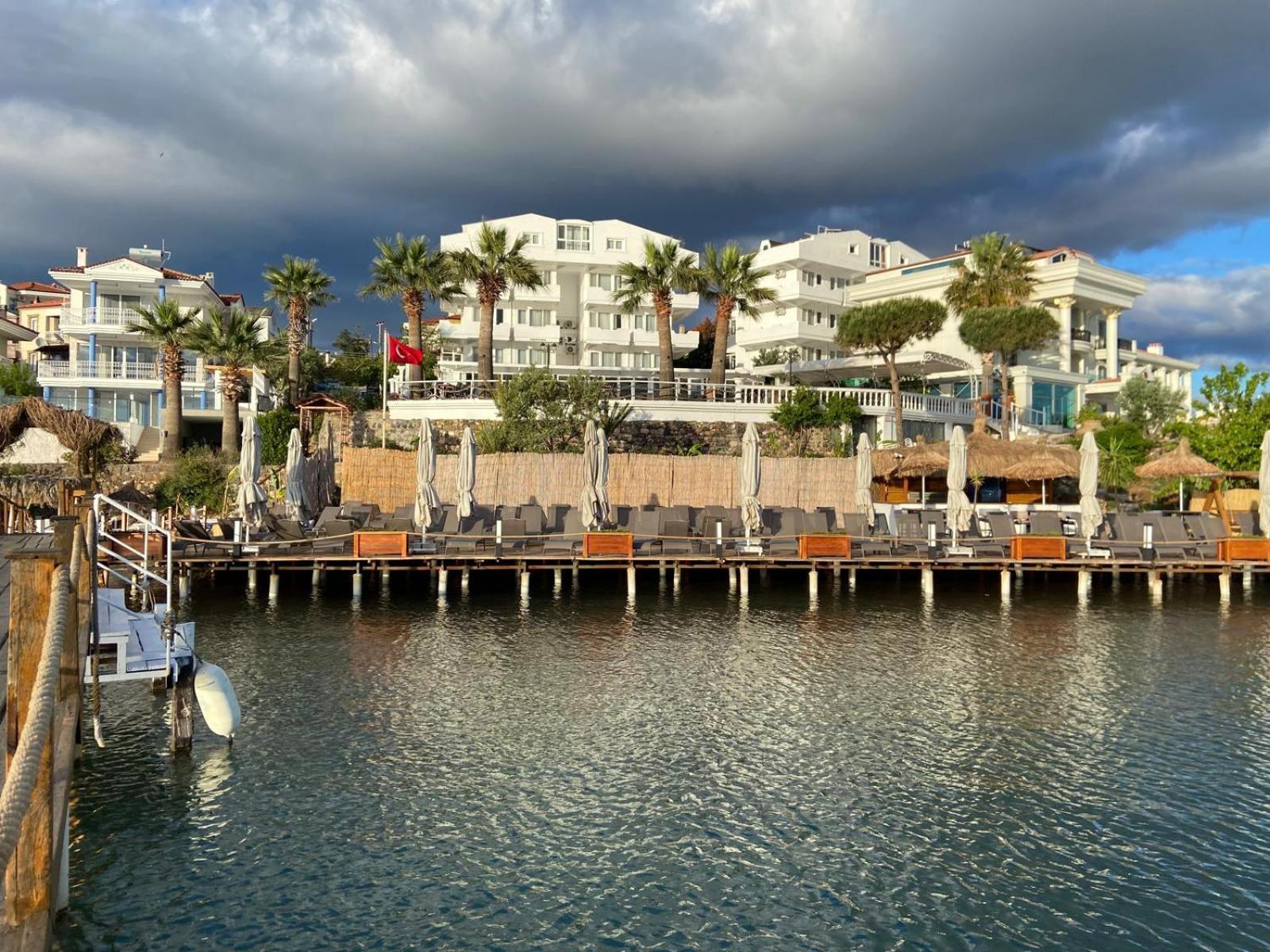 Cunda Panorama Otel Айвалик Екстер'єр фото
